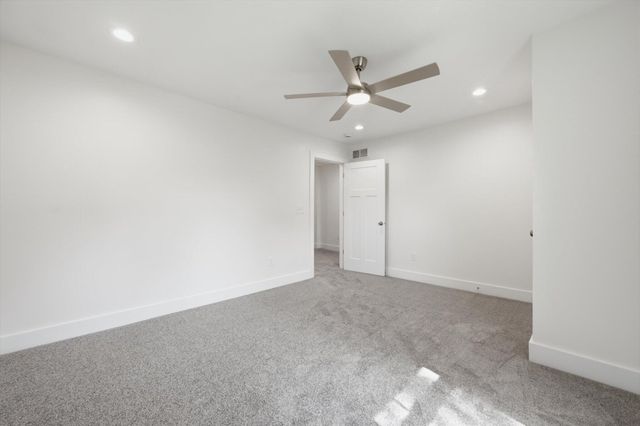 702 LINDBERG Drive, Council Bluffs, IA 51503