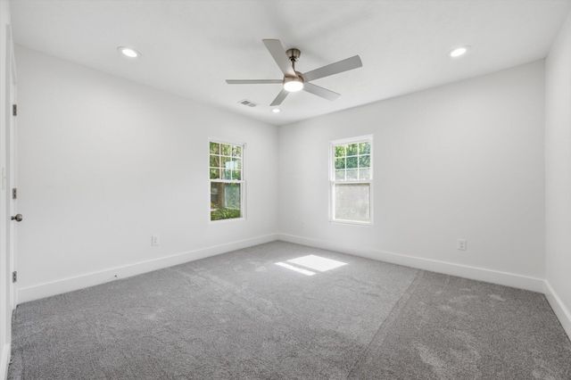 702 LINDBERG Drive, Council Bluffs, IA 51503