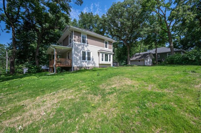 702 LINDBERG Drive, Council Bluffs, IA 51503