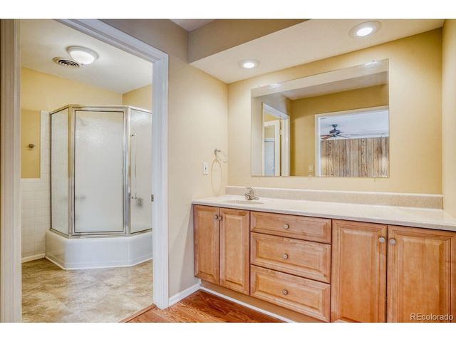 2429 S Chase Ln, Lakewood, CO 80227