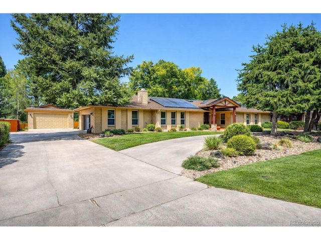 2429 S Chase Ln, Lakewood, CO 80227