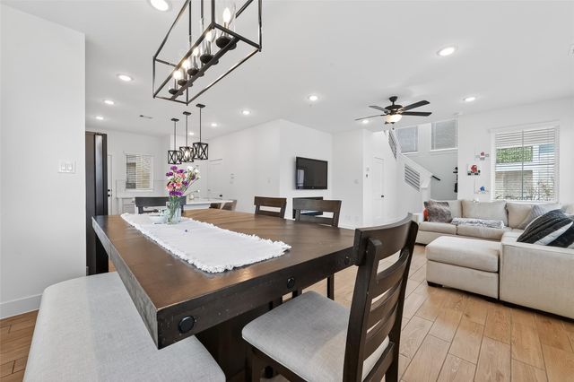 15162 Post Oak Falls Drive, Cypress, TX 77433