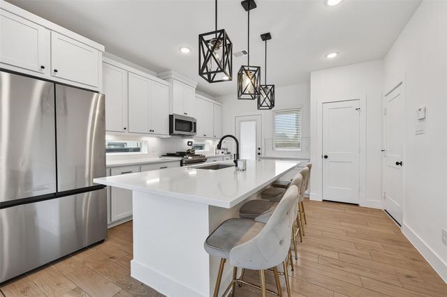 15162 Post Oak Falls Drive, Cypress, TX 77433