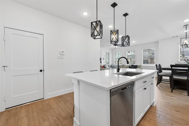 15162 Post Oak Falls Drive, Cypress, TX 77433