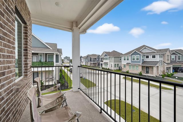 15162 Post Oak Falls Drive, Cypress, TX 77433