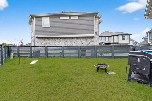 15162 Post Oak Falls Drive, Cypress, TX 77433