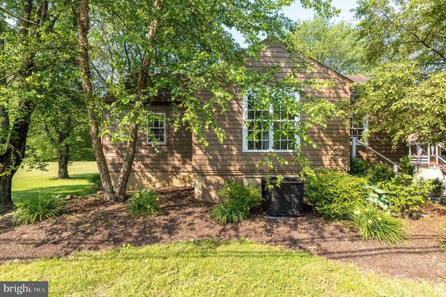 3563 AQUETONG ROAD, New Hope, PA 18938