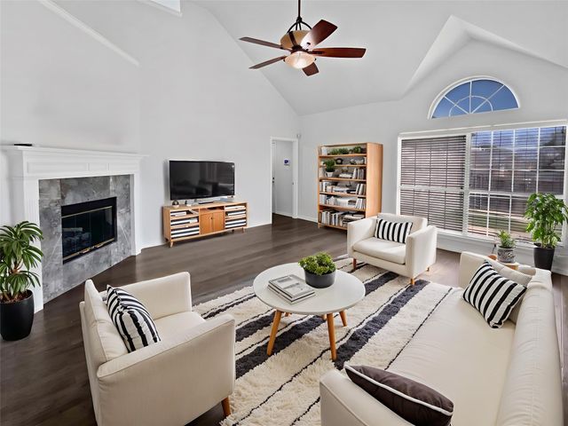 1621 Cattail Creek Drive, Desoto, TX 75115