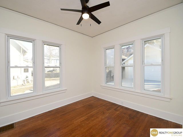 2467 N 47th Avenue, Omaha, NE 68104