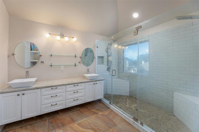 16805 Willow Oak LN, Round Rock, TX 78681