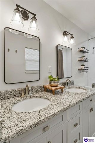 111 E Brown Street, Elizabethtown, KY 42701