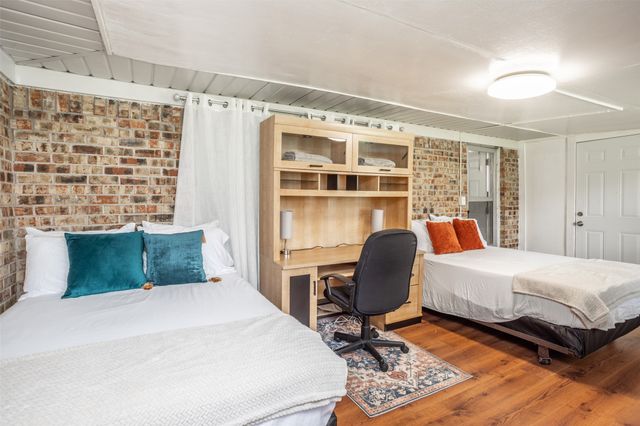 1808 College Street, Gainesville, TX 76240