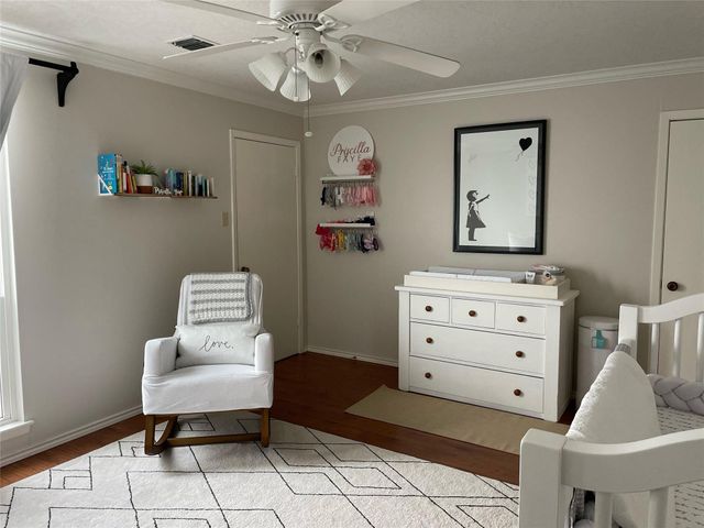 4523 Acacia Street, Bellaire, TX 77401