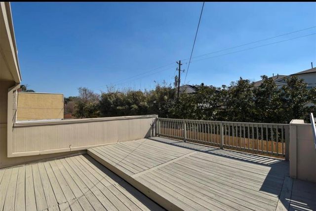 4523 Acacia Street, Bellaire, TX 77401