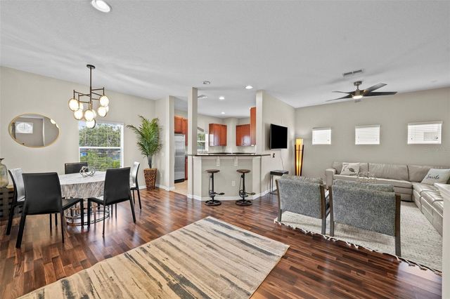 3625 BAY HEIGHTS WAY, Tampa, FL 33611