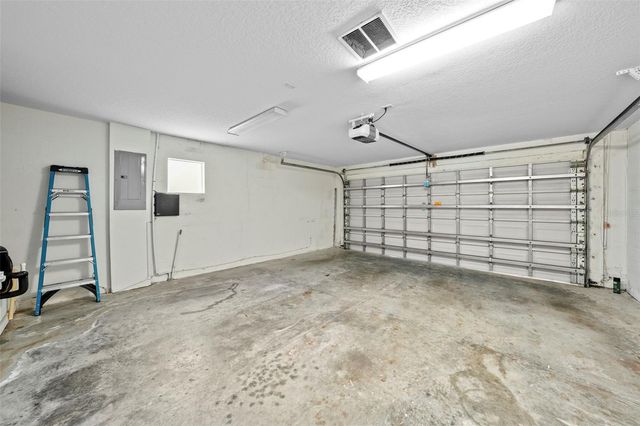 3625 BAY HEIGHTS WAY, Tampa, FL 33611