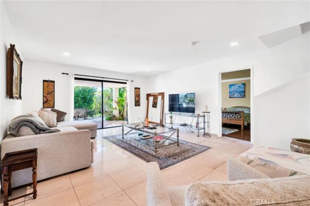 6516 Sandy Point Court, Rancho Palos Verdes, CA 90275