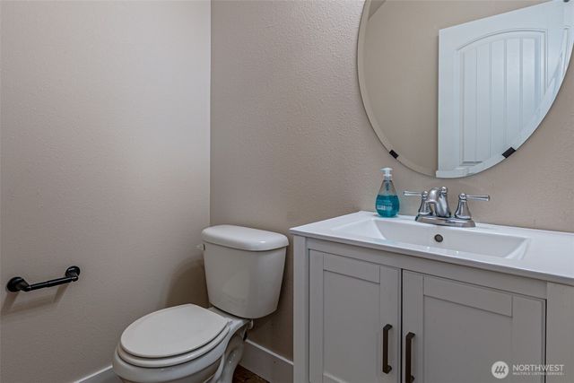 952 Burton Ray Street NE, Olympia, WA 98516