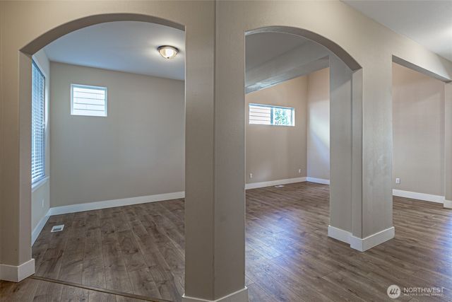 952 Burton Ray Street NE, Olympia, WA 98516