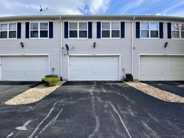 2279 Barrington Drive E 2279, Aurora, IL 60503