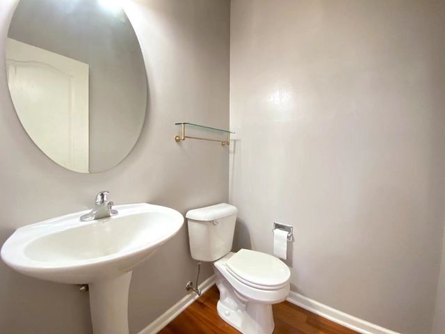 2279 Barrington Drive E 2279, Aurora, IL 60503