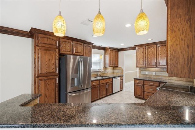 3105 Edmonton Dr, Corpus Christi, TX 78414