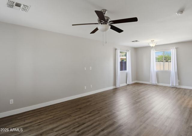 1905 E COWBOY COVE Trail, San Tan Valley, AZ 85143