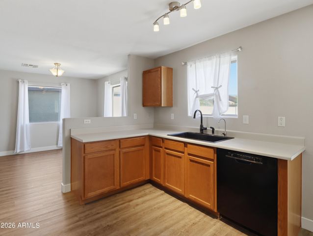 1905 E COWBOY COVE Trail, San Tan Valley, AZ 85143