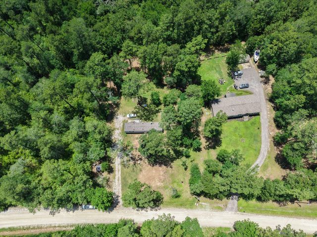 14366 Northwest Psge, Plantersville, TX 77363