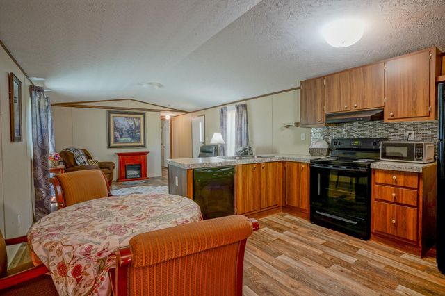 14366 Northwest Psge, Plantersville, TX 77363