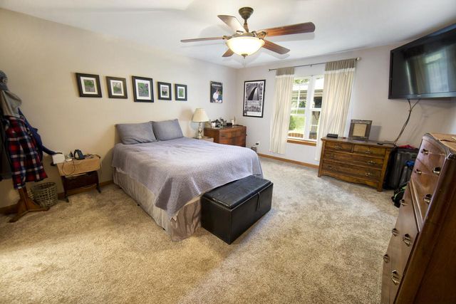 625 Chadwick DRIVE, Watertown, WI 53094