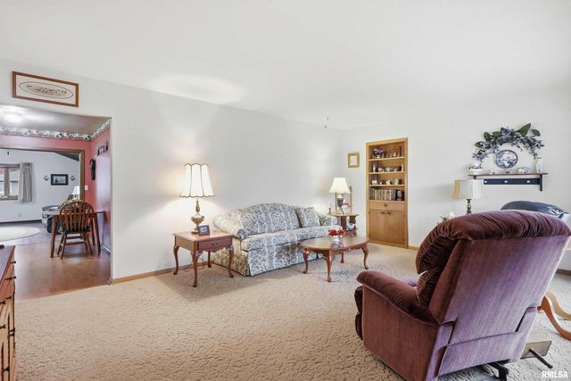 3229 37TH Street, Rock Island, IL 61201