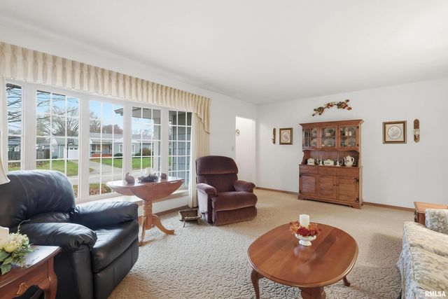 3229 37TH Street, Rock Island, IL 61201