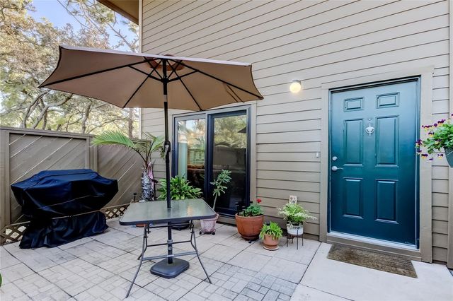 1407 LENNOX ROAD E 1407, Palm Harbor, FL 34683