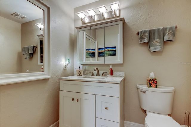 1407 LENNOX ROAD E 1407, Palm Harbor, FL 34683