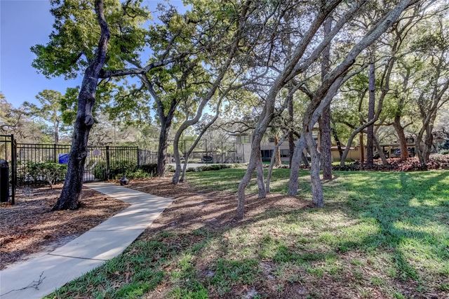 1407 LENNOX ROAD E 1407, Palm Harbor, FL 34683