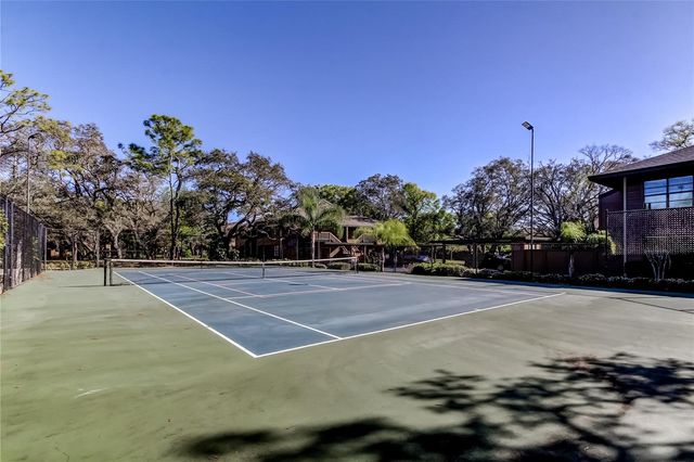 1407 LENNOX ROAD E 1407, Palm Harbor, FL 34683