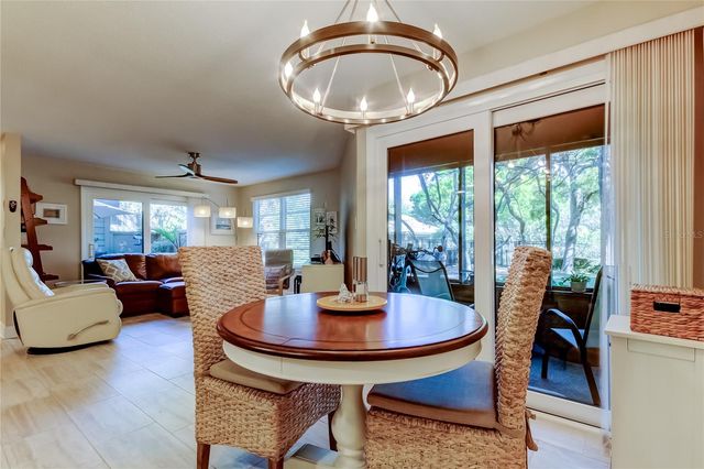 1407 LENNOX ROAD E 1407, Palm Harbor, FL 34683