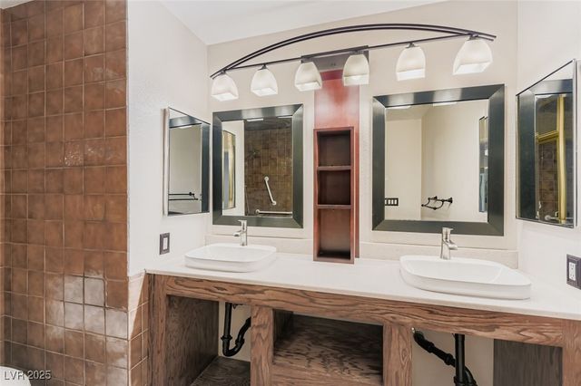 2543 Laconia Avenue, Las Vegas, NV 89121