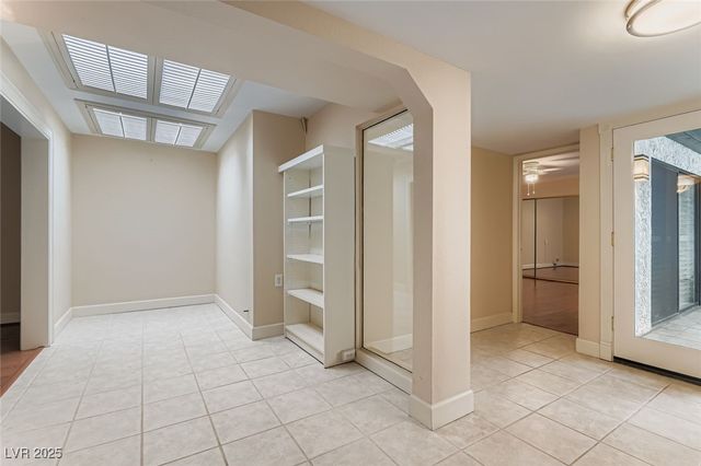 2543 Laconia Avenue, Las Vegas, NV 89121