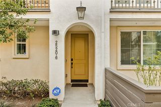 2520 Valentina 6, Commerce, CA 90040