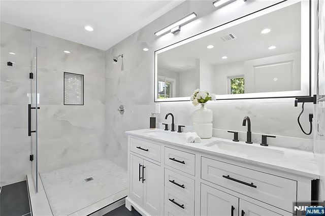 151 Prospect Street, Hasbrouck Heights, NJ 07604