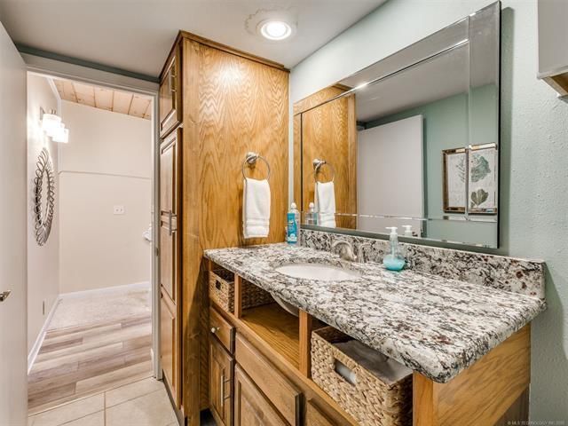 56701 E 310 Road 24, Afton, OK 74331