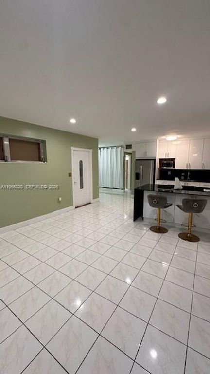 110 NW 198th St, Miami Gardens, FL 33169