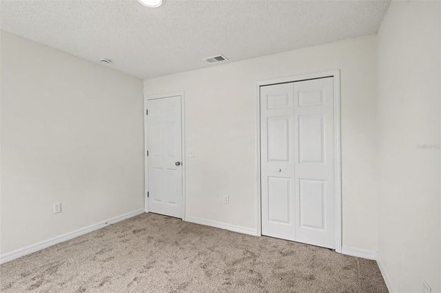 1093 AMANDA KAY CIRCLE, Sanford, FL 32771