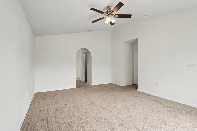 1093 AMANDA KAY CIRCLE, Sanford, FL 32771