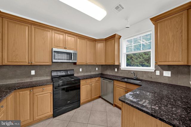 627 MASTERSON CT, Ewing Twp, NJ 08618
