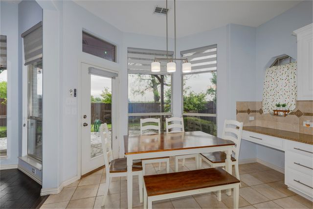 1512 Adams, Carrollton, TX 75010