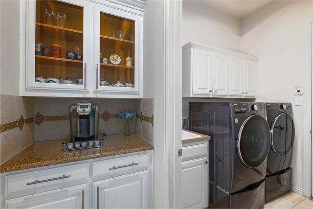 1512 Adams, Carrollton, TX 75010