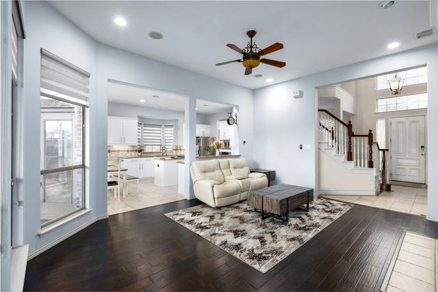 1512 Adams, Carrollton, TX 75010